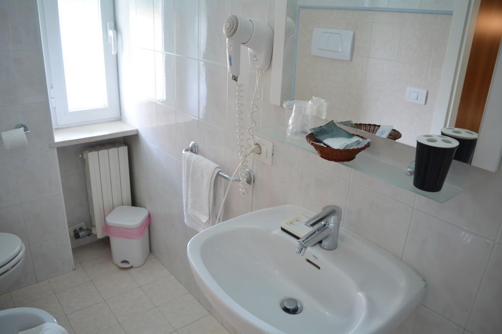 Villa Chiara Lazise Eksteriør bilde